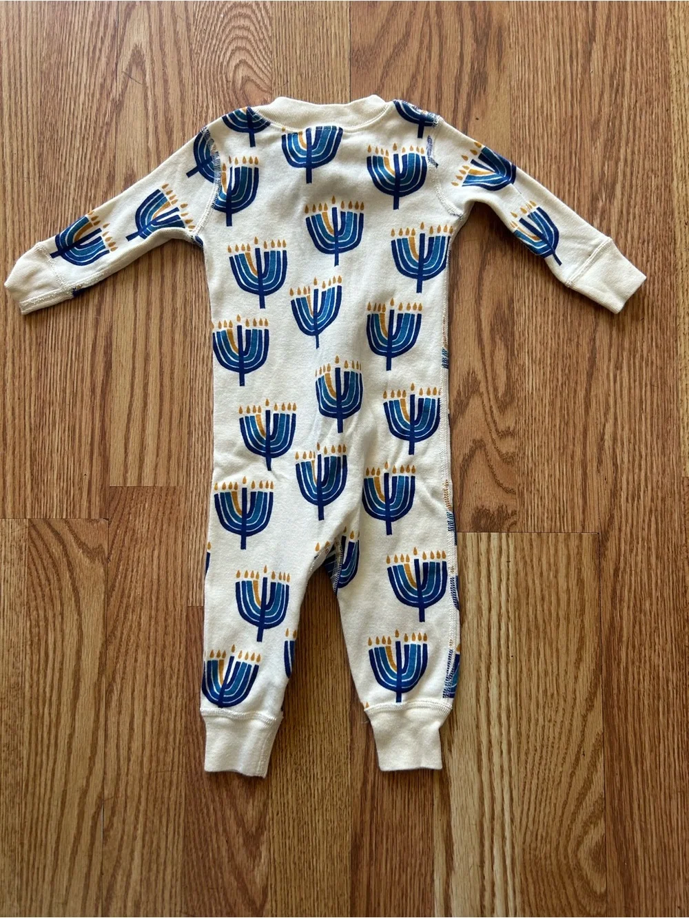 Hanna Andersson One-Piece with Menorah Print Pajamas Size 60/US3-6 EUC Unisex